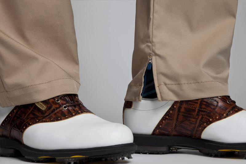 Illustration for article titled Golf Pants For All, Even Those Who Are Terrible At Golf